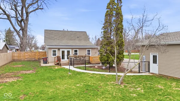 $284,900 | 105 East Adams Street, Kirklin, IN 46050