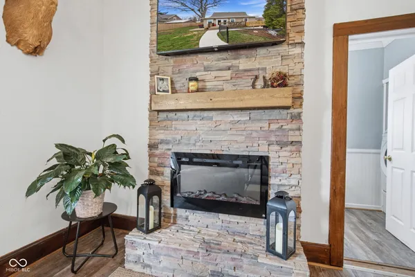 $284,900 | 105 East Adams Street, Kirklin, IN 46050