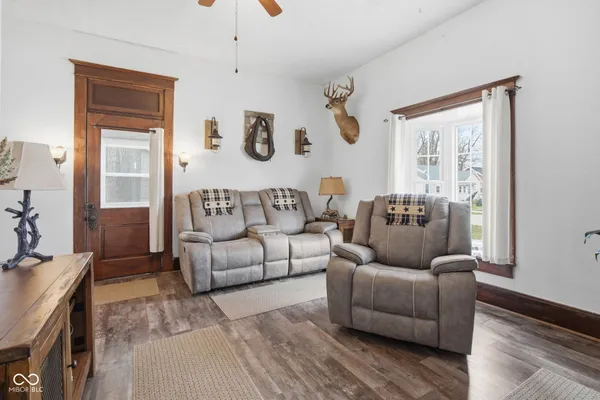 $284,900 | 105 East Adams Street, Kirklin, IN 46050