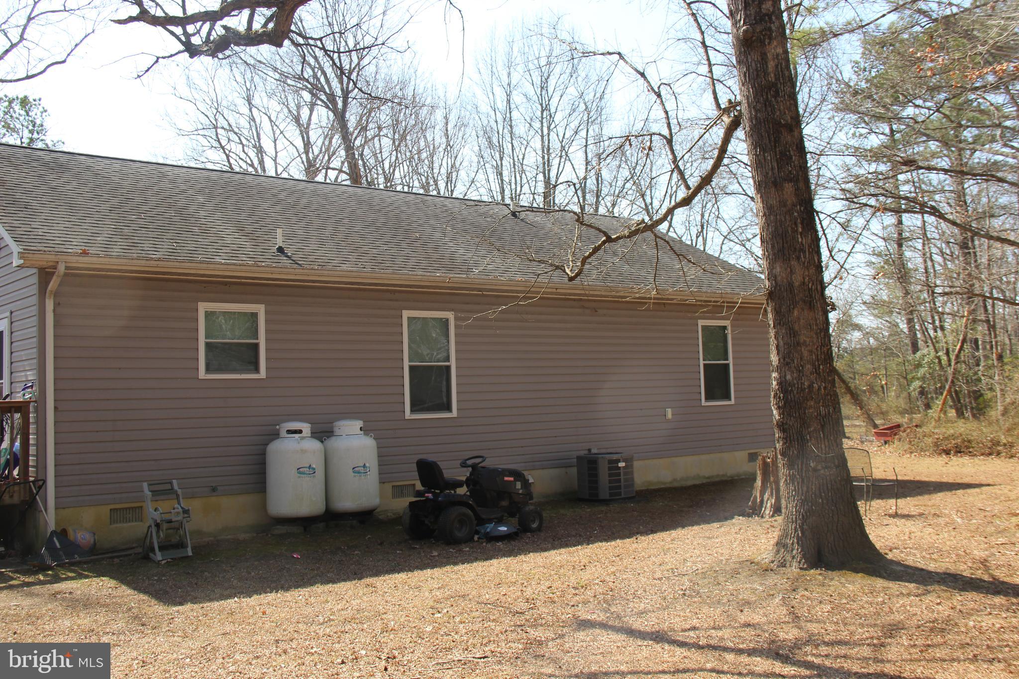44964 Hewitt Road Callaway, MD 20620 - Photo 7 of 35
