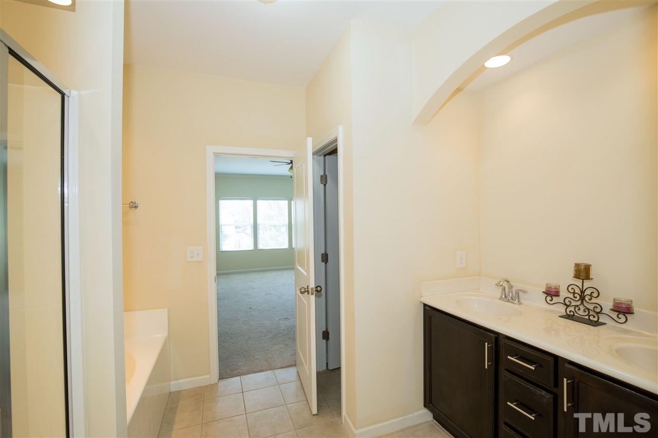 805 Davidson Point Road Cary, NC 27513 - Photo 13 of 20