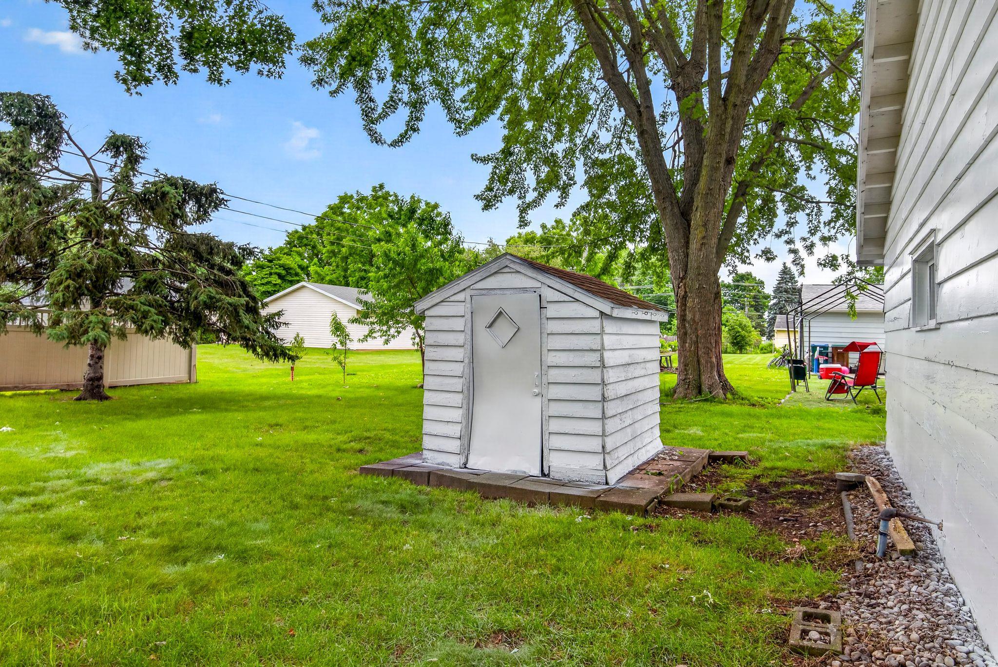 1512 North Rexford Street Appleton, WI 54914 - Photo 27 of 34