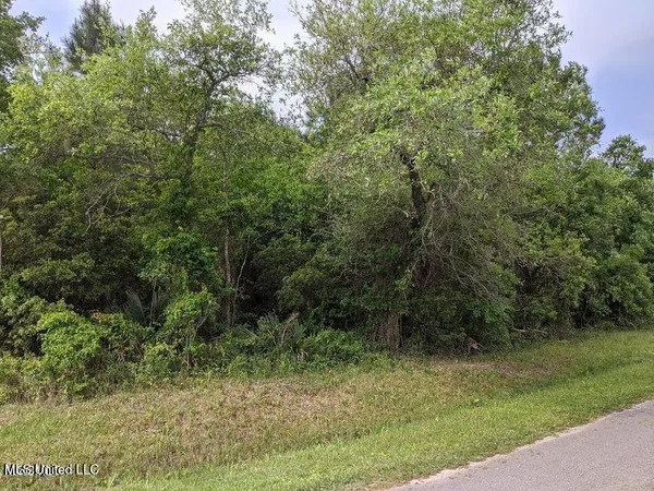 $7,500 | 0 Chapman & Garden Road, Bay St. Louis, MS 39520