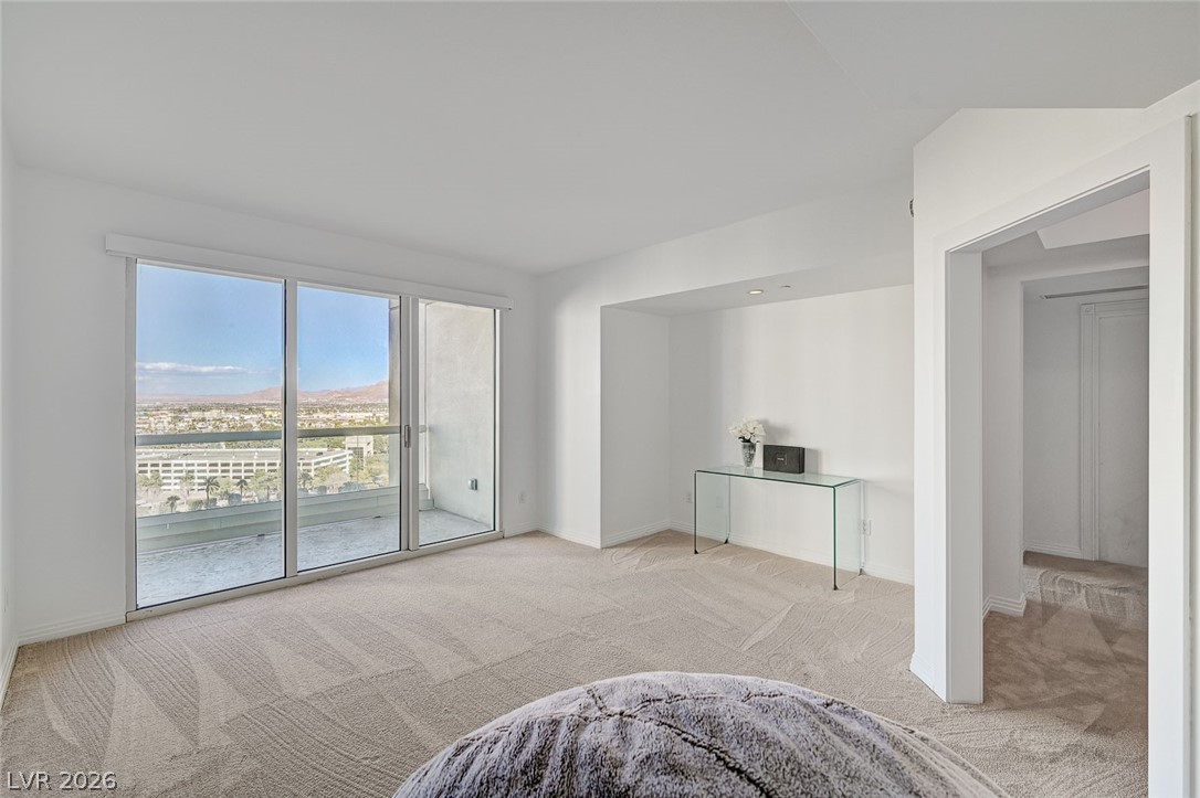 2857 Paradise Road, Unit 1501 Las Vegas, NV 89109 - Photo 41 of 54
