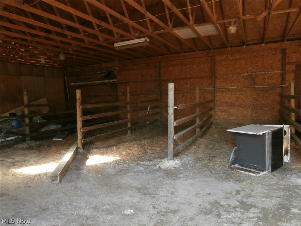 3764 Jones Road Diamond, OH 44412 - Photo 26 of 34 Gallery Image 26