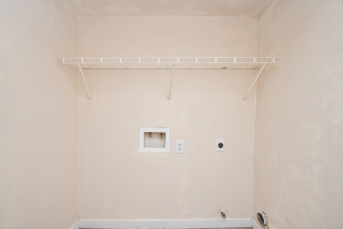 15336 West Little York Road, Unit 208 Houston, TX 77084 - Photo 24 of 33 a bathroom with a shower