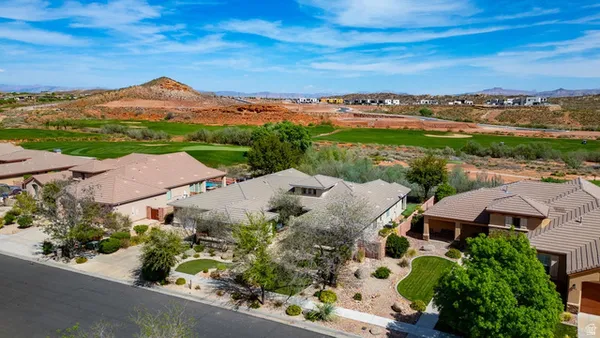 $999,990 | 1342 North Liberty Greens Drive, Washington, UT 84780