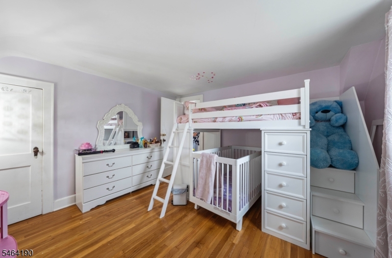668 Greenbrook Road North Plainfield, NJ 07063 - Photo 3 of 26 Gallery Image 3
