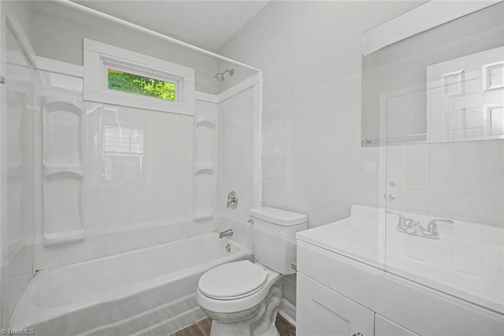 411 Hobson Street High Point, NC 27260 - Photo 4 of 8