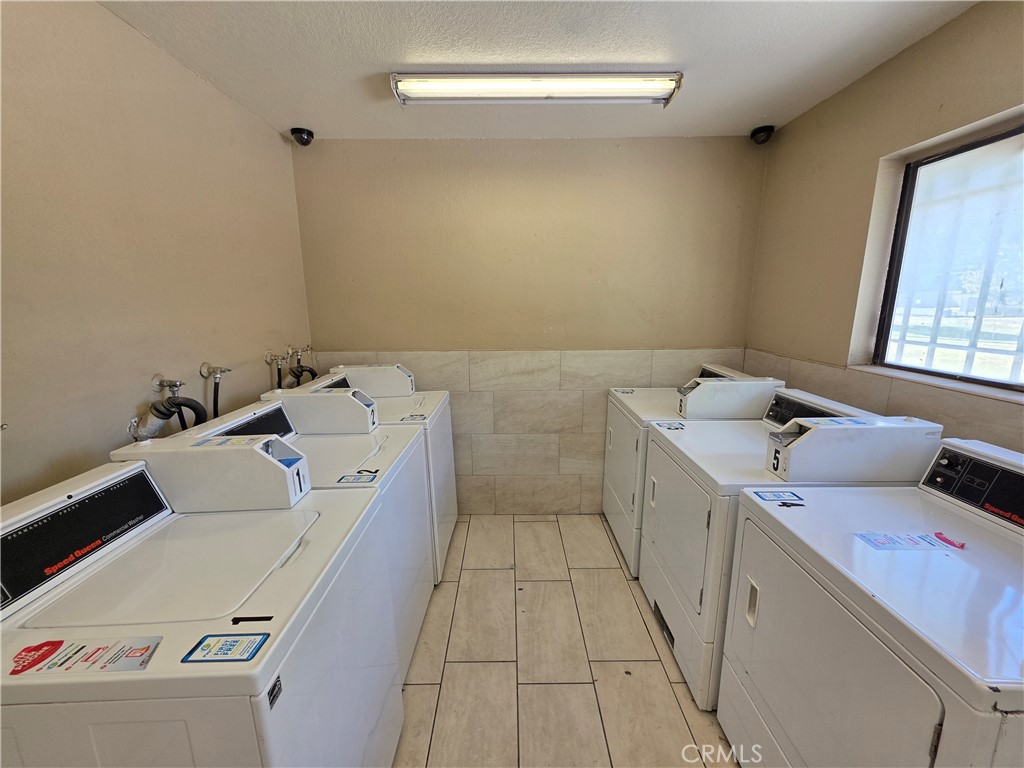 44036 25th Street West, Unit C8 Lancaster, CA 93536 - Photo 21 of 25