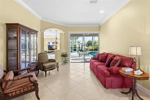 $698,500 | 7615 Charleston Street, Bradenton, FL 34201