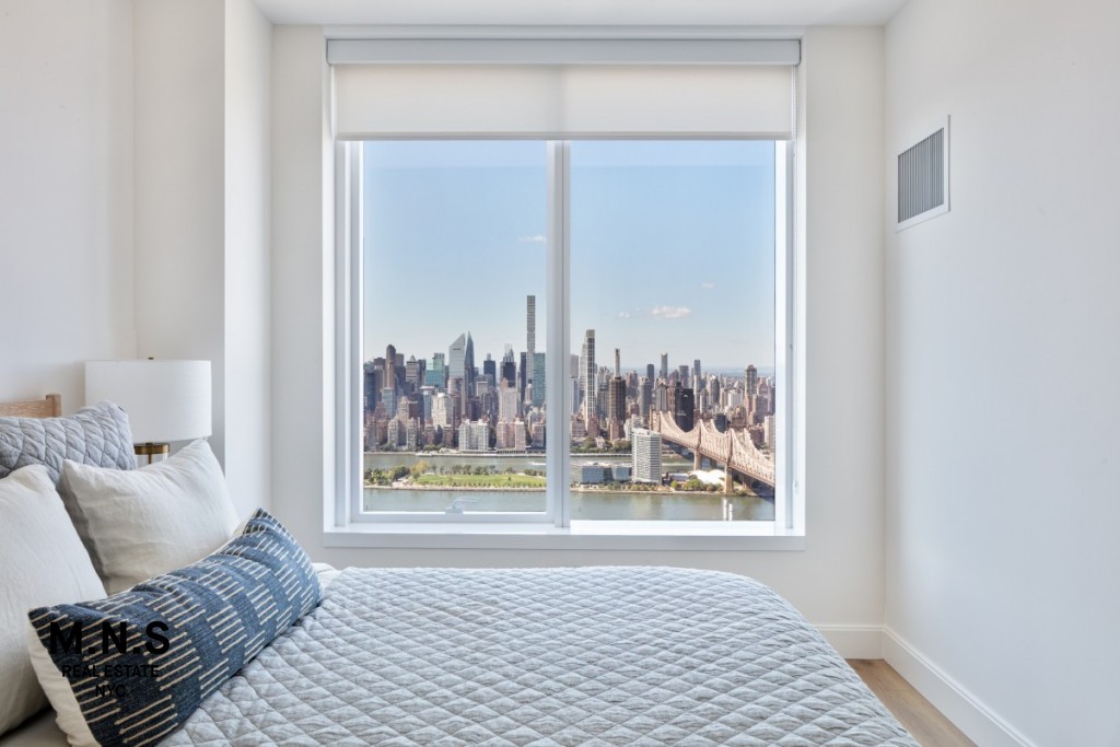 23-15 44th Road, Unit 64J Queens, NY 11101 - Photo 17 of 42