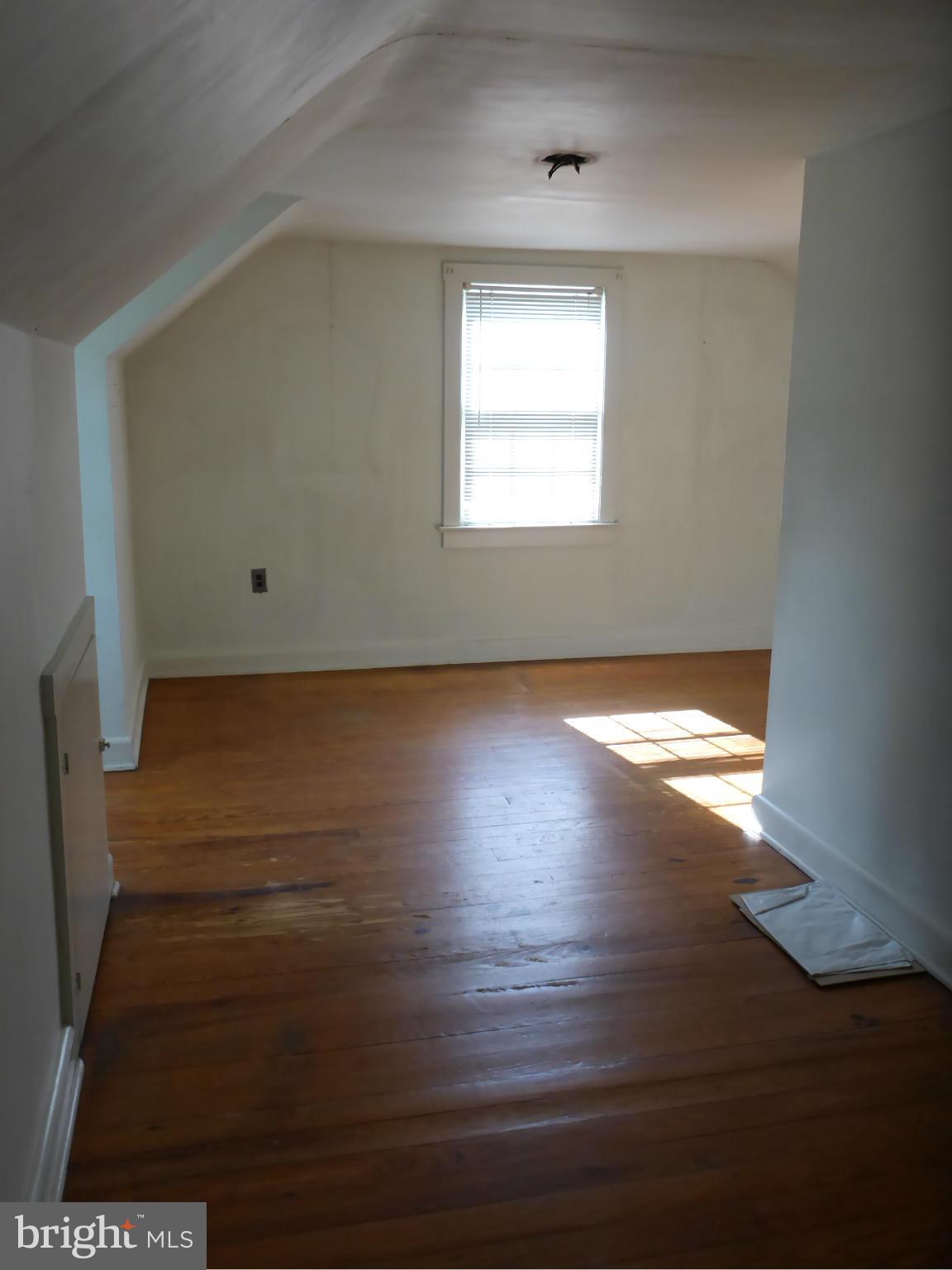 4809 Telegraph Road Elkton, MD 21921 - Photo 15 of 30 Bedroom (must walk thru to get to another bedroom)