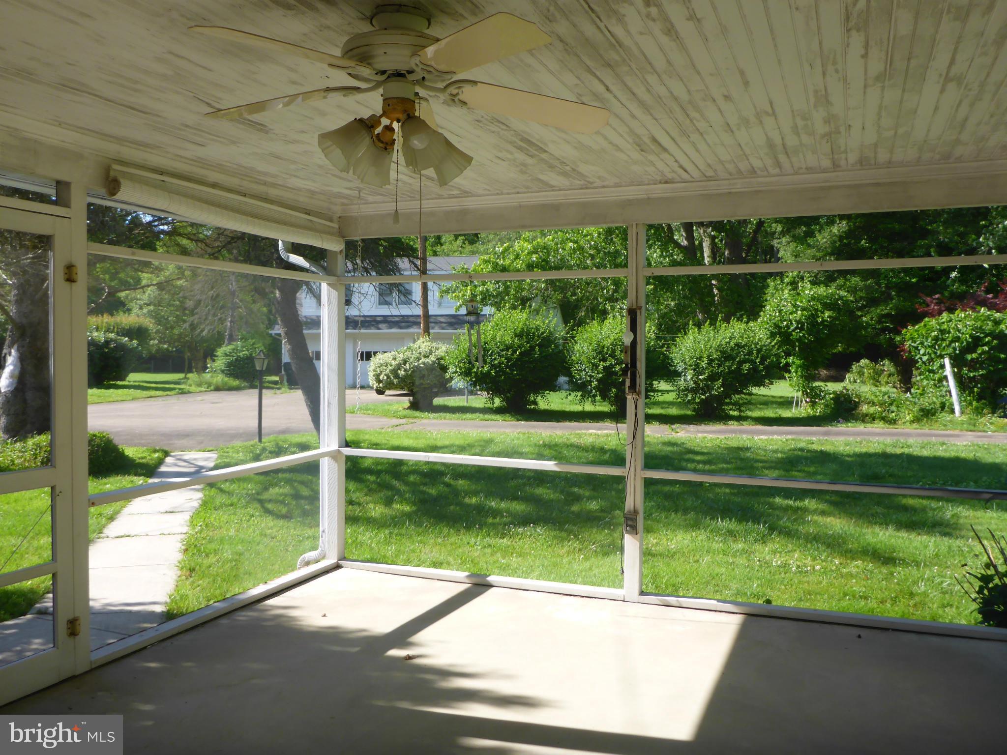 4809 Telegraph Road Elkton, MD 21921 - Photo 4 of 30 Large Screened Porch