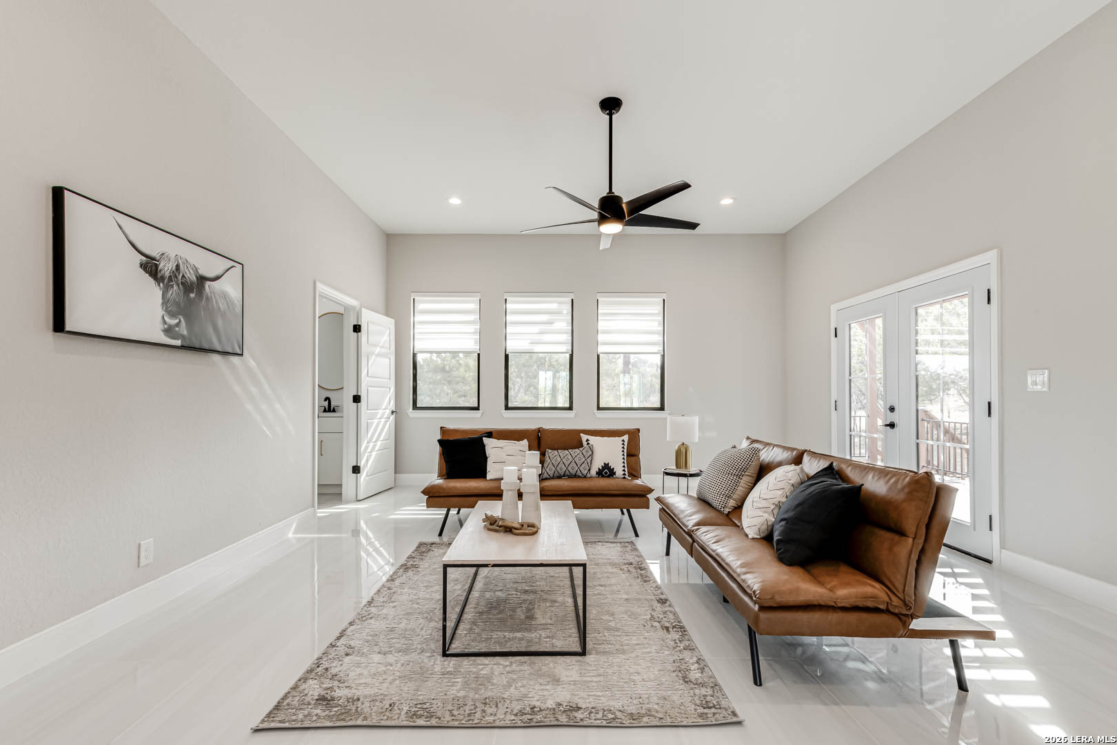643 Mystic Parkway Spring Branch, TX 78070 - Photo 13 of 46 a living room with furniture and a chandelier