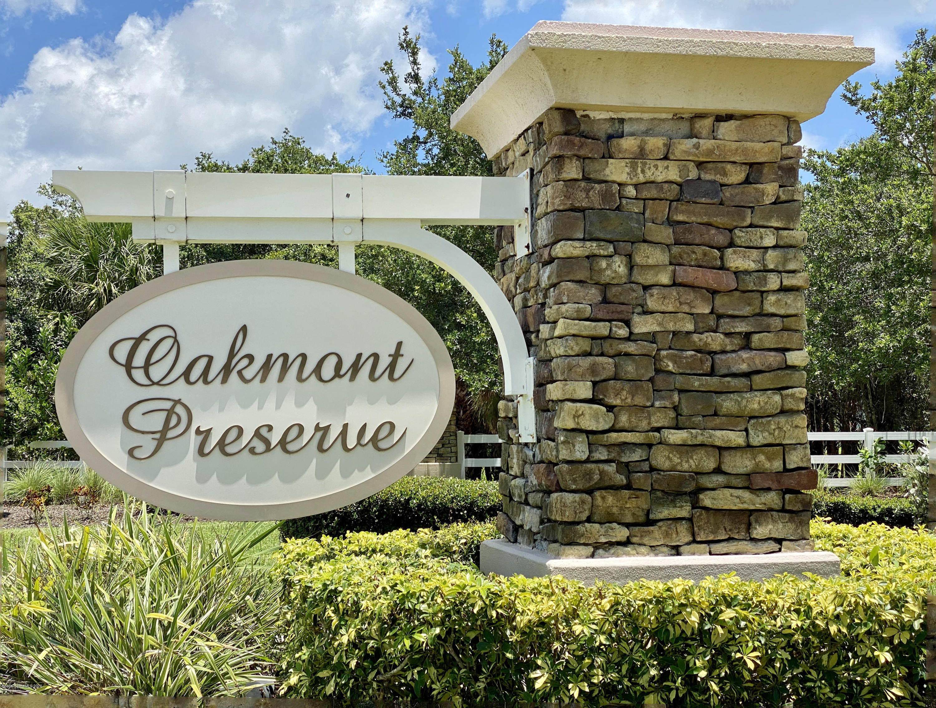 2582 Westhorpe Road Malabar, FL 32950 - Photo 2 of 6 Entry Sign