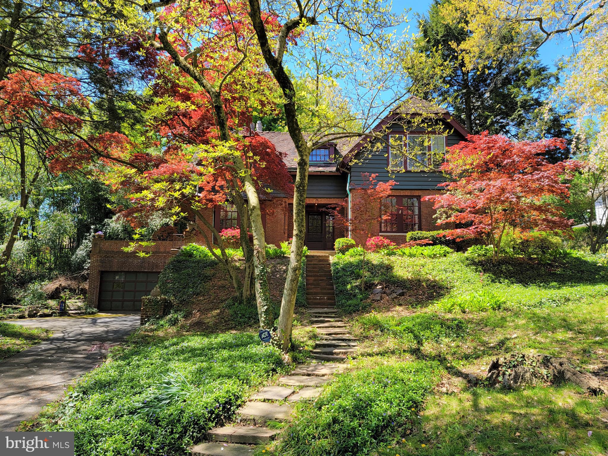 212 Vineyard Road Harrisburg, PA 17104 - Photo 3 of 51 Gallery Image 3