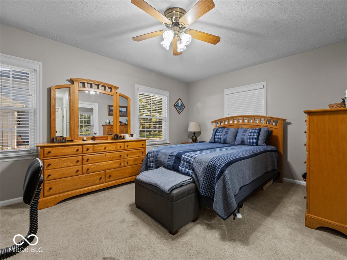 1000 Spring Hill Road Shelbyville, IN 46176 - Photo 13 of 35 Gallery Image 13