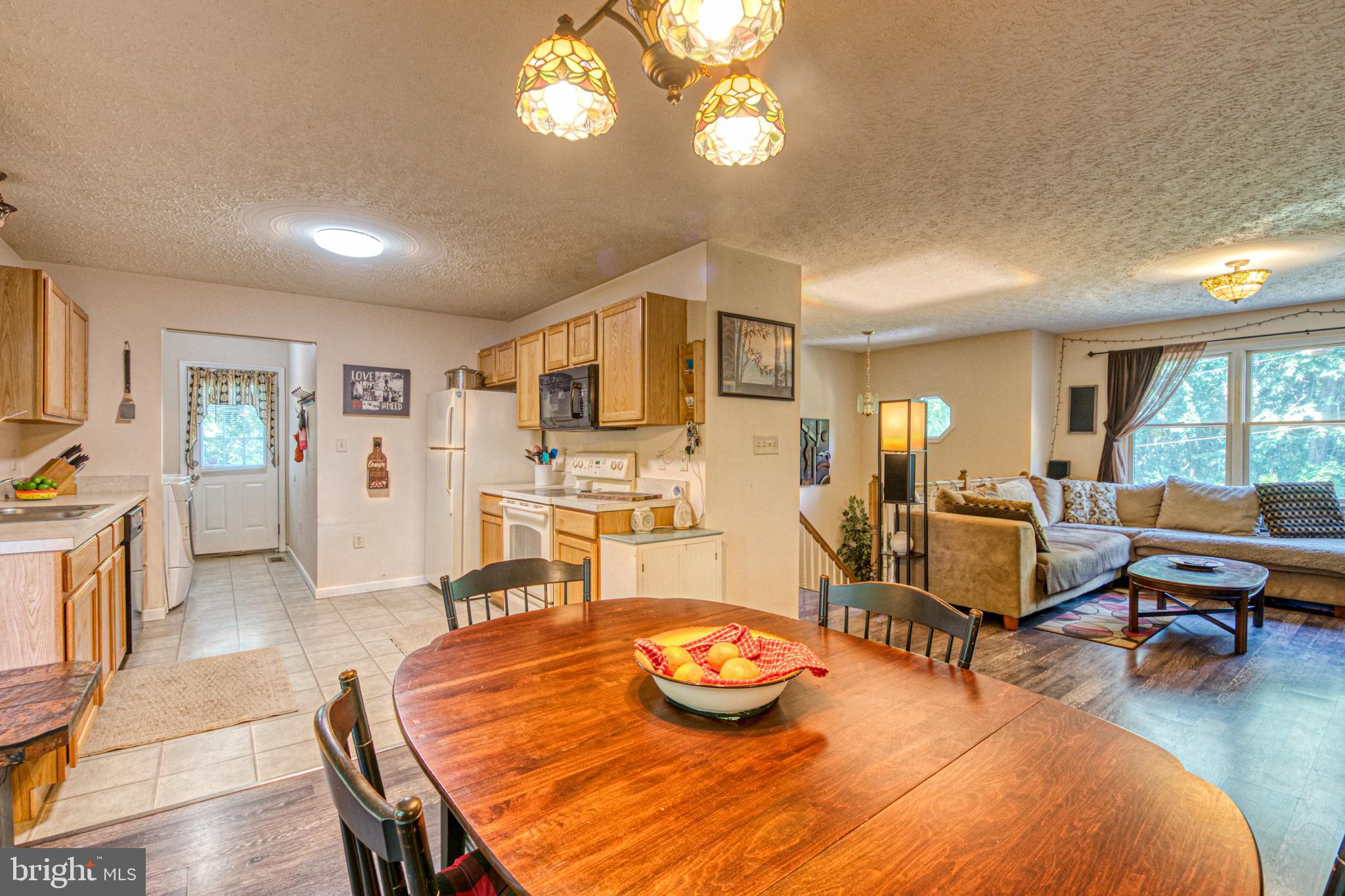 115 Old Furnace Road Harpers Ferry, WV 25425 - Photo 16 of 41 Dining Room