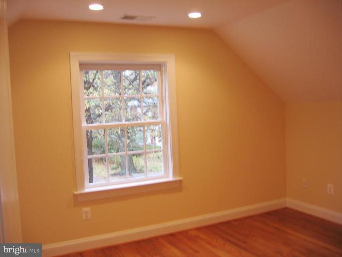 2803 Ridge Rd Drive Alexandria, VA 22302 - Photo 5 of 22 Bedroom #2
