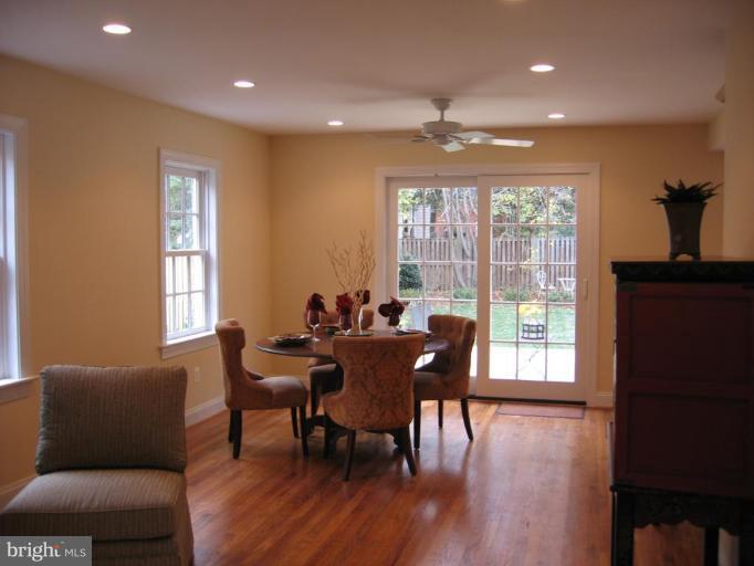2803 Ridge Rd Drive Alexandria, VA 22302 - Photo 9 of 22 Dining Room