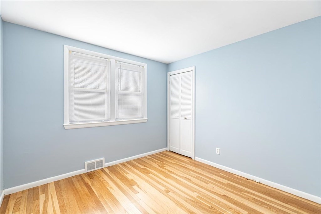 19 Hillsdale Road Holbrook, MA 02343 - Photo 13 of 26 Gallery Image 13