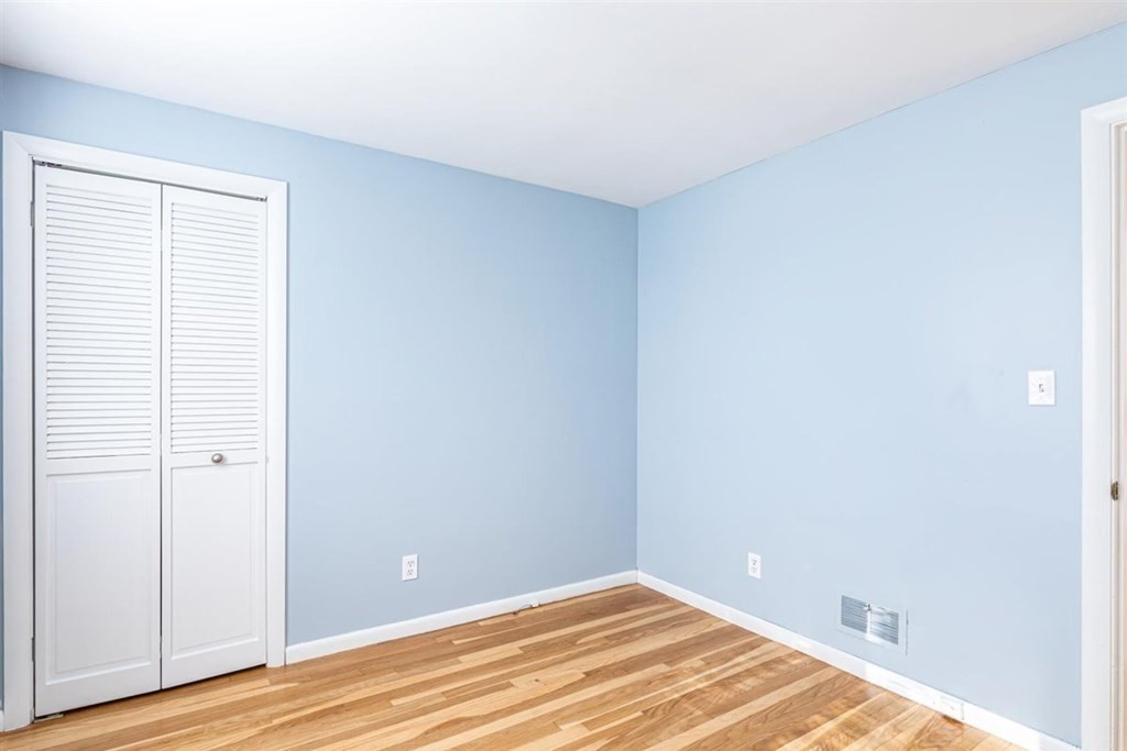 19 Hillsdale Road Holbrook, MA 02343 - Photo 14 of 26 Gallery Image 14