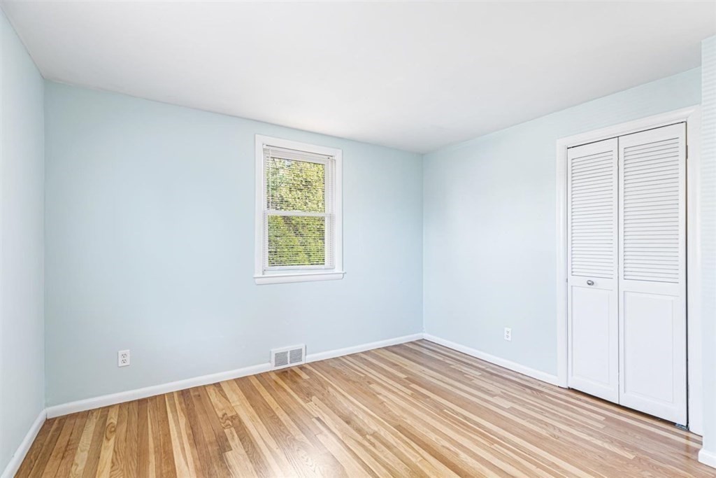 19 Hillsdale Road Holbrook, MA 02343 - Photo 17 of 26 Gallery Image 17