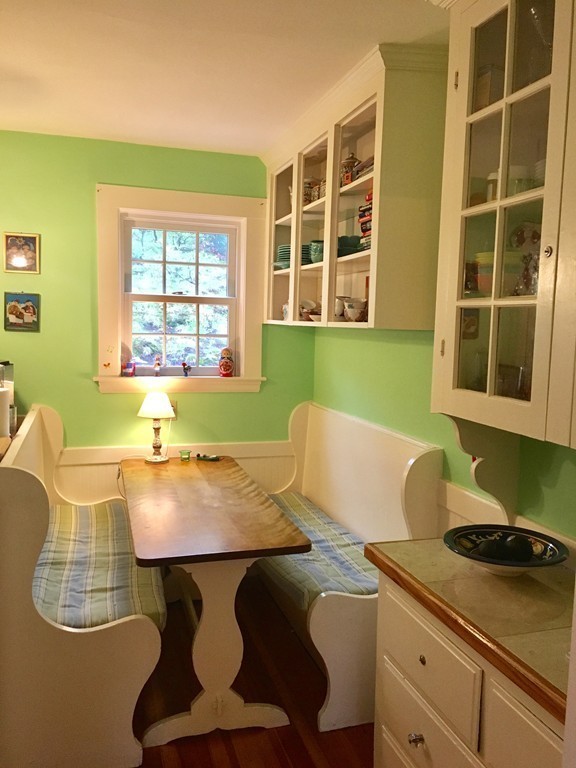 75 Westminster Road Newton, MA 02459 - Photo 4 of 10