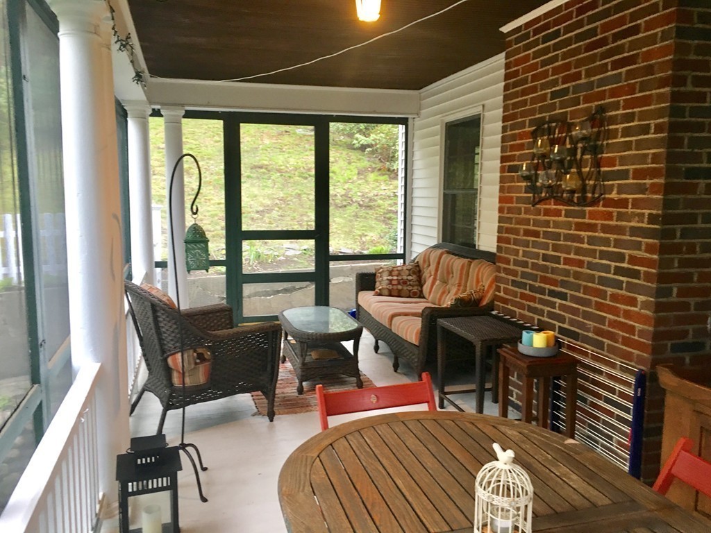 75 Westminster Road Newton, MA 02459 - Photo 9 of 10