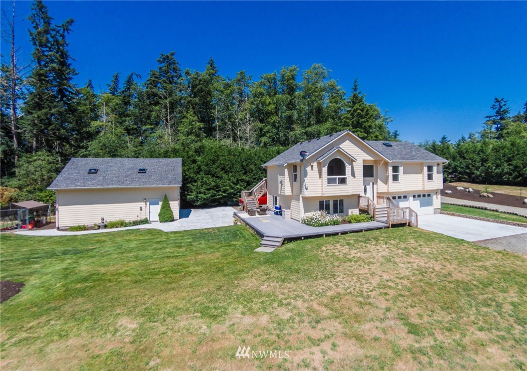 1378 Eagle Ridge Road Oak Harbor, WA 98277 - Photo 1 of 25 Gallery Image 1