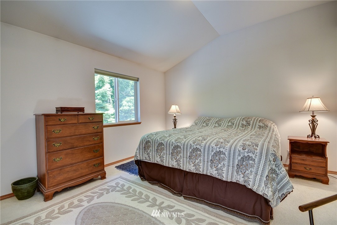 1378 Eagle Ridge Road Oak Harbor, WA 98277 - Photo 10 of 25 Gallery Image 10