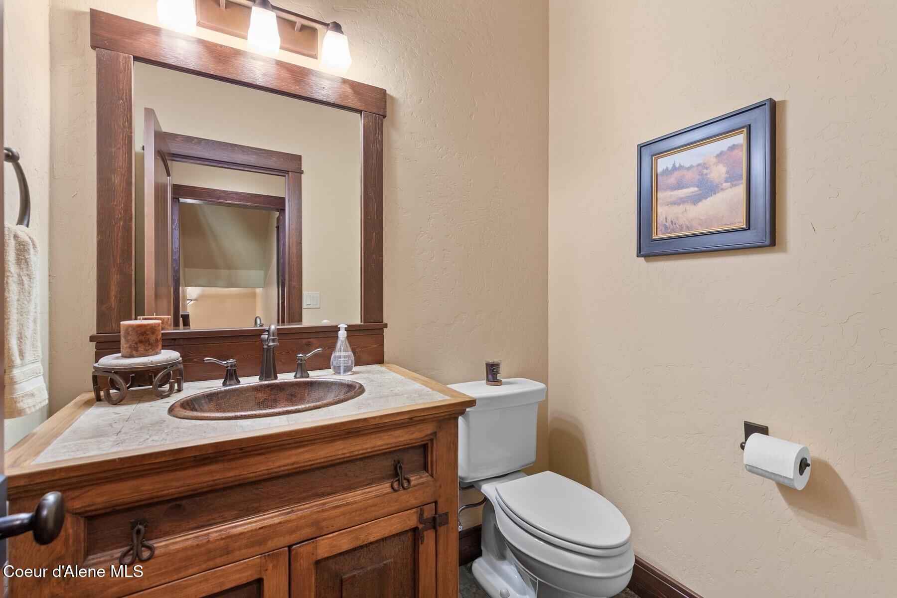 4456 East Eagles Mere Road Harrison, ID 83833 - Photo 26 of 64 Hallway Half Bathroom