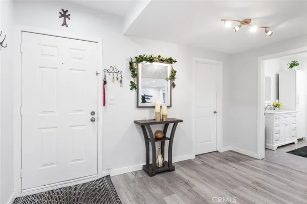 $2,500 | 3010 Montrose Avenue, Unit 26, La Crescenta, CA 91214