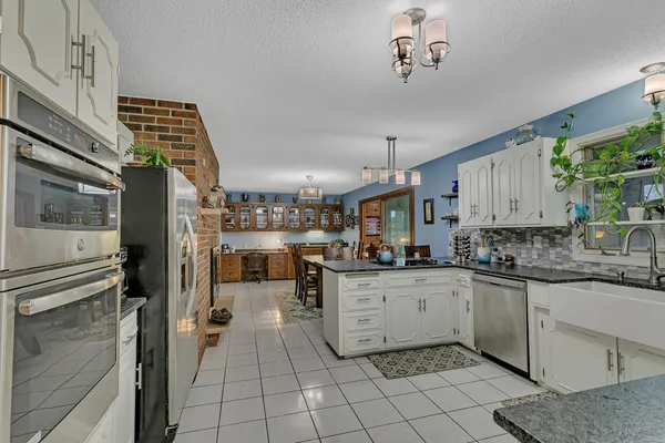 $349,900 | 2426 Cooper Avenue South, St. Cloud, MN 56301