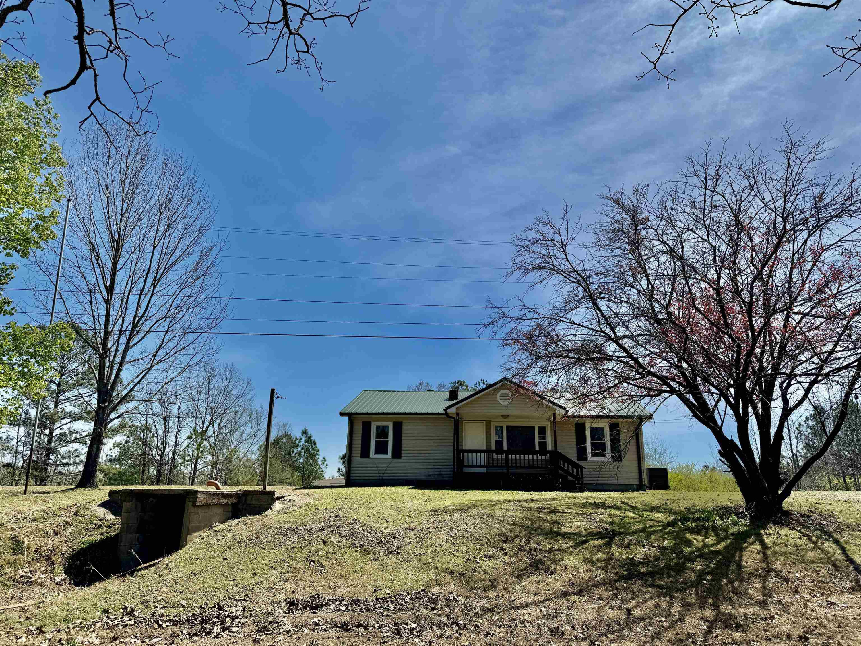 420 Presley Road Lexington, TN 38351 - Photo 2 of 44 Photo 2