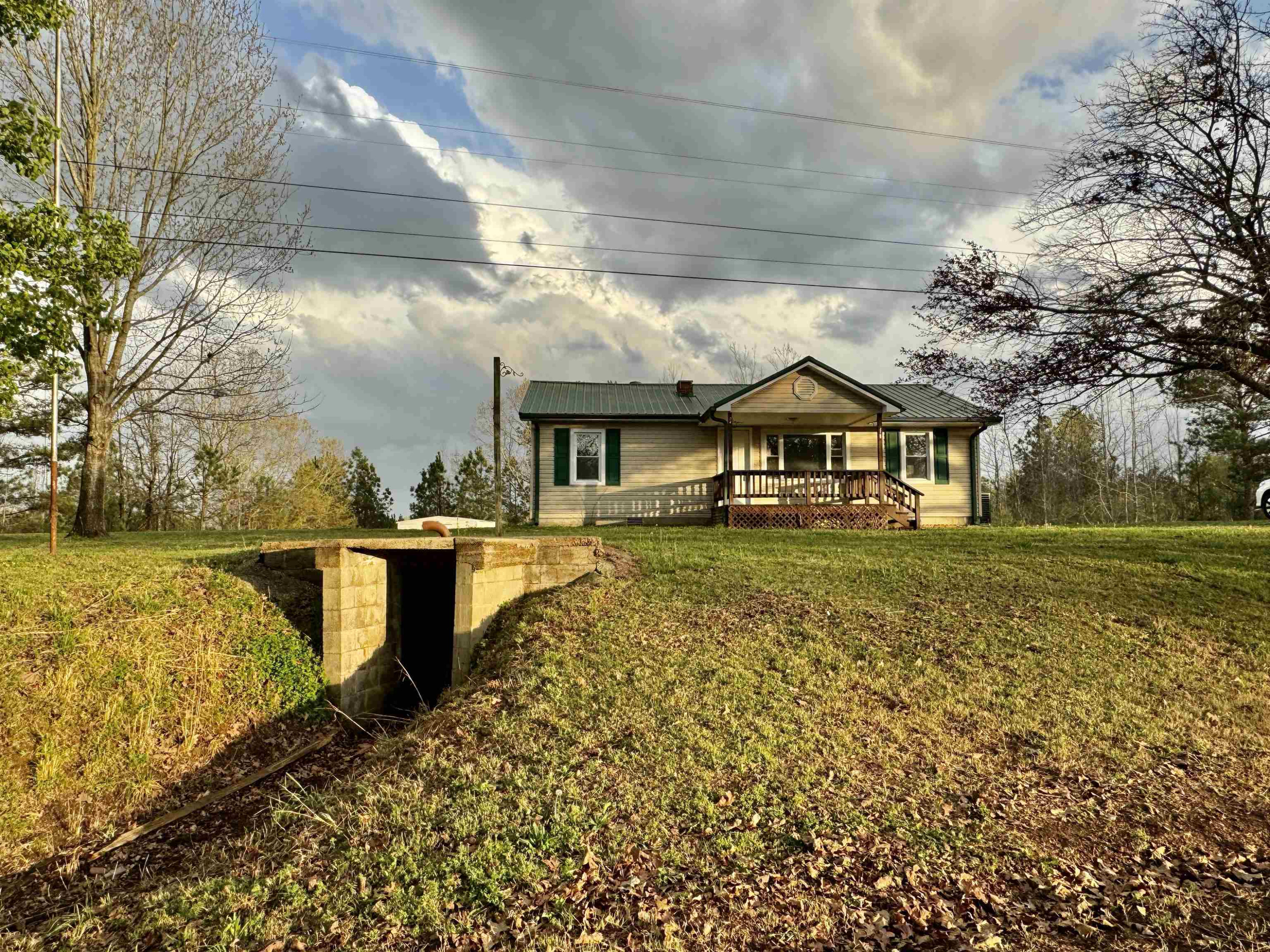 420 Presley Road Lexington, TN 38351 - Photo 3 of 44 Photo 3