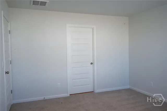 $2,450 | 397 Coconut Drive, Bloomingdale, GA 31302