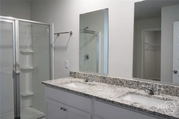 $2,400 | 397 Coconut Drive, Bloomingdale, GA 31302