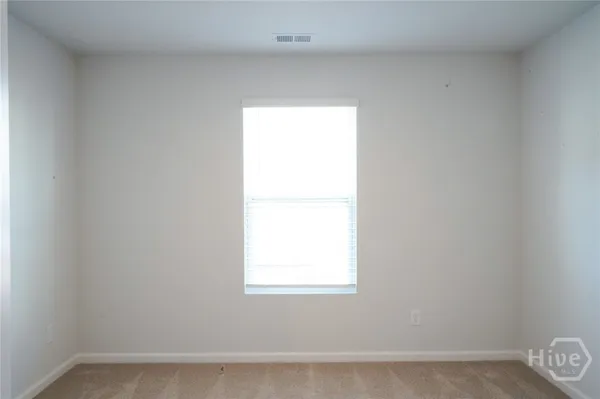 $2,400 | 397 Coconut Drive, Bloomingdale, GA 31302