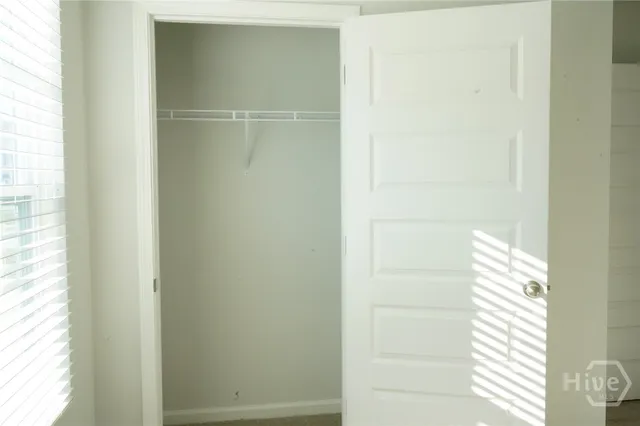 $2,450 | 397 Coconut Drive, Bloomingdale, GA 31302