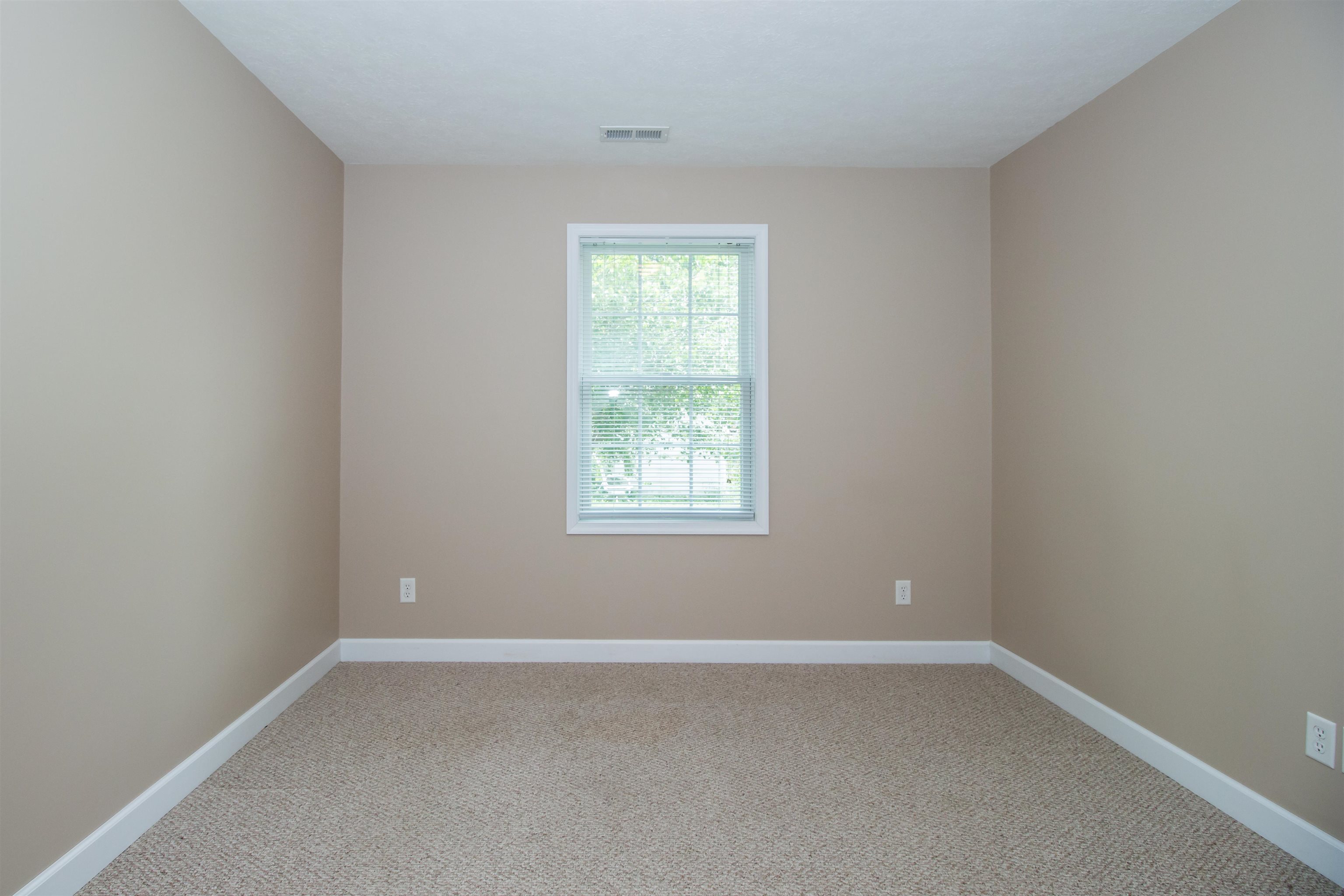 302 A North River Road Bridgewater, VA 22812 - Photo 22 of 24 an empty room with a window