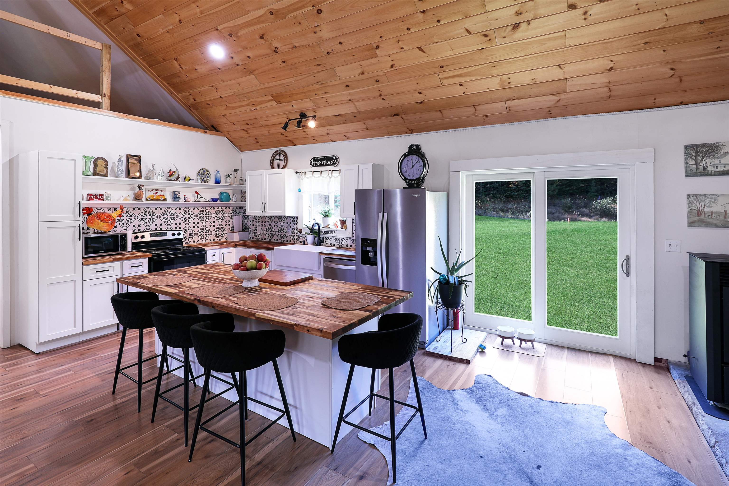 263 Milan Road Milan, NH 03588 - Photo 18 of 29