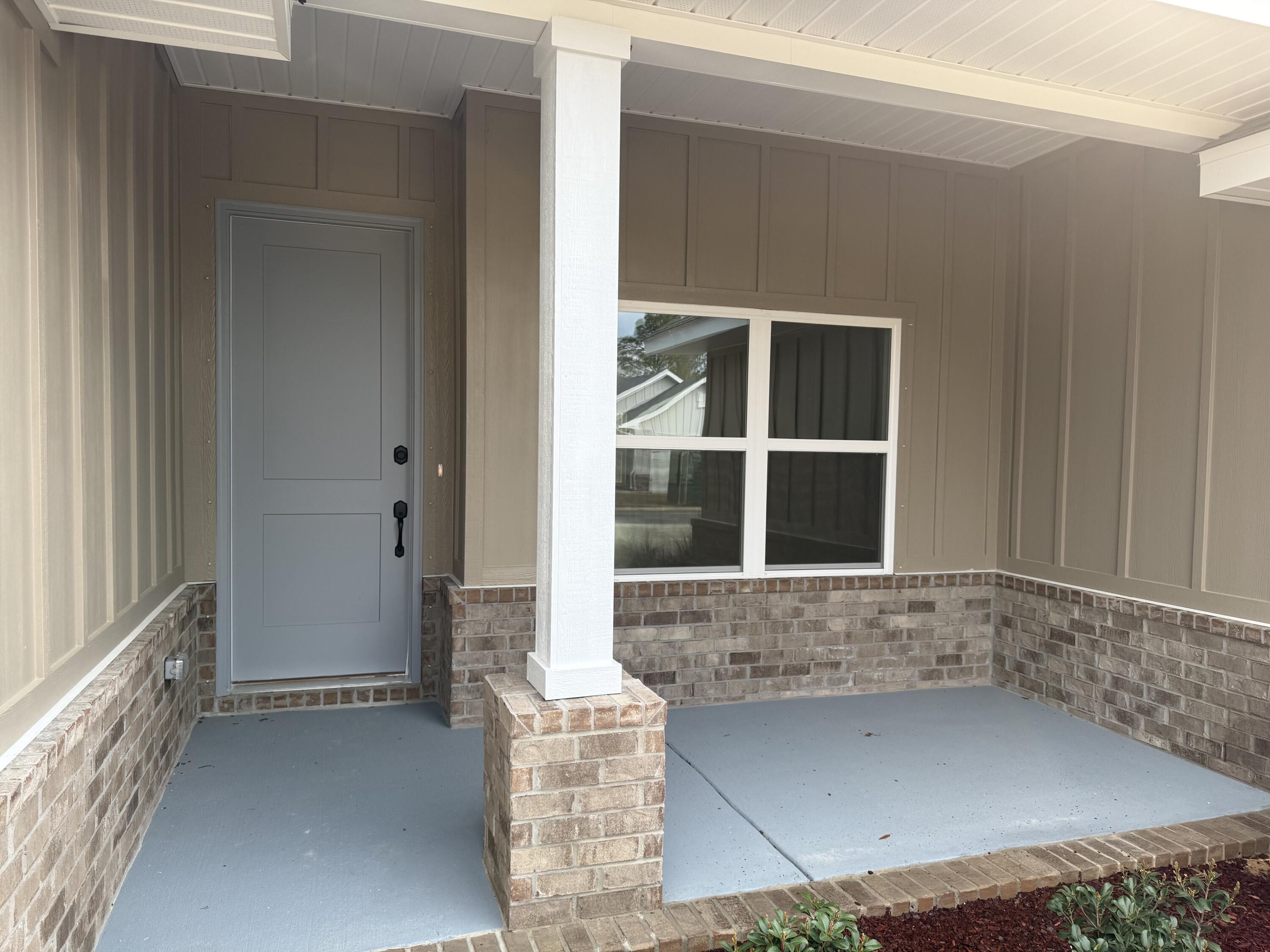 2406 Aleia Lane Crestview, FL 32536 - Photo 4 of 27 IMG_6361