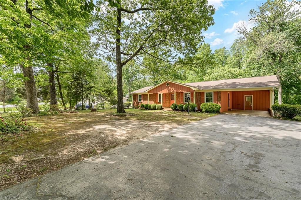 7130 Kennedy Road Trinity, NC 27370 - Photo 4 of 28