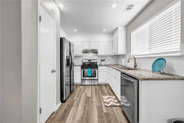 $279,900 | 8413 Glenwoods Terrace, Riverdale, GA 30274