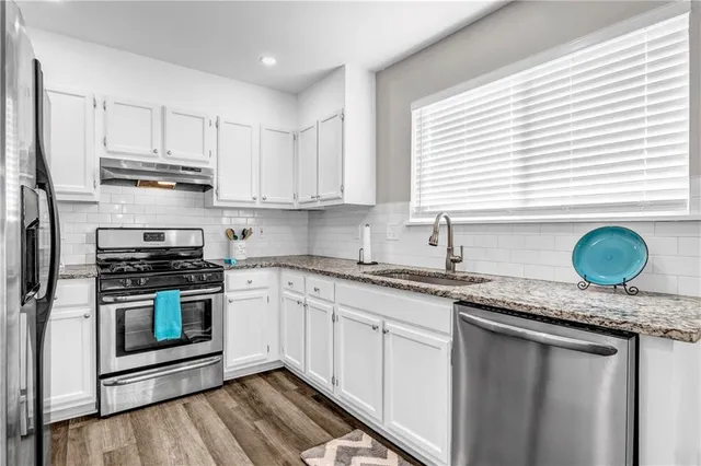 $279,900 | 8413 Glenwoods Terrace, Riverdale, GA 30274