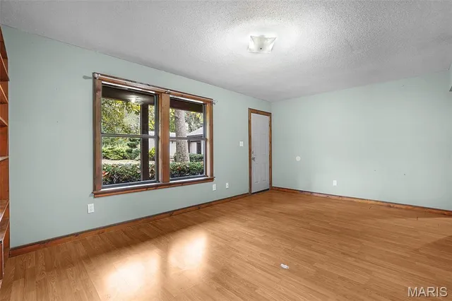 $479,000 | 6703 Frandsen Road, Alhambra, IL 62001