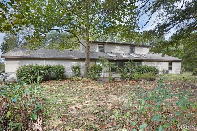 $479,000 | 6703 Frandsen Road, Alhambra, IL 62001