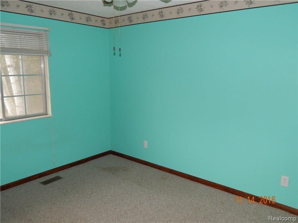 2122 Sexton Road Howell, MI 48843 - Photo 8 of 22 2nd Bedroom